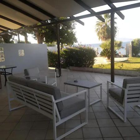 Kalypso Relaxing Shelter Apartment Arkitsa Bagian luar foto