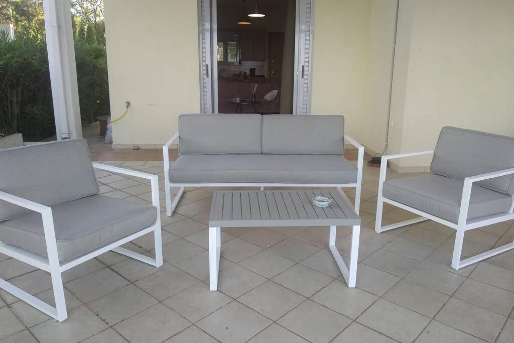 Kalypso Relaxing Shelter Apartment Arkitsa Bagian luar foto