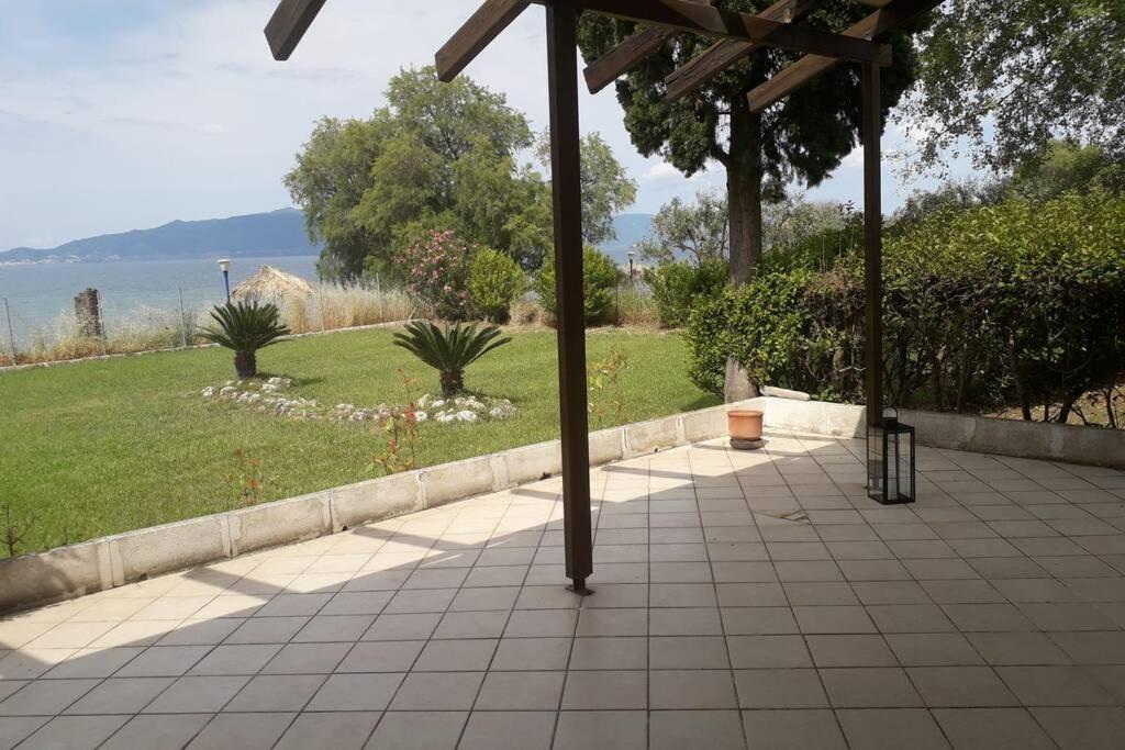 Kalypso Relaxing Shelter Apartment Arkitsa Bagian luar foto