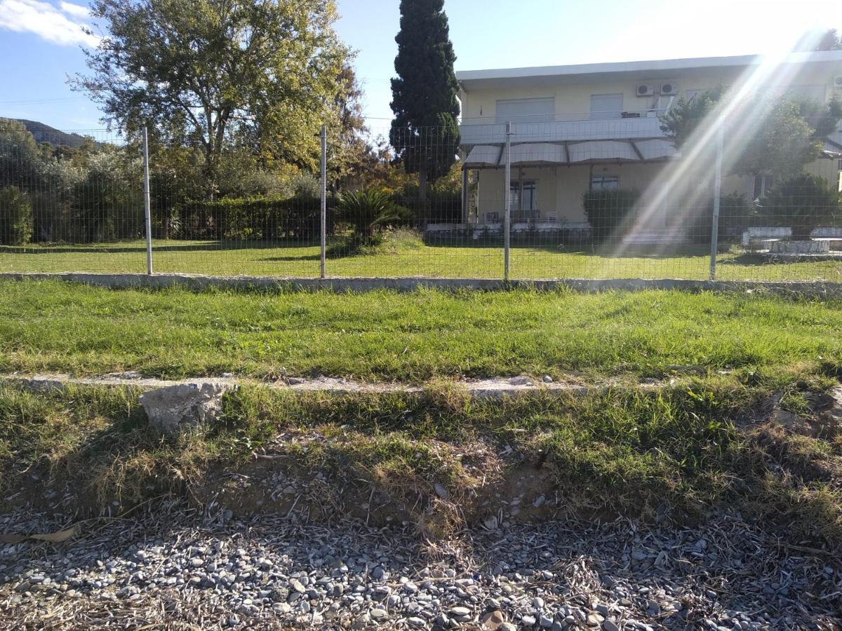 Kalypso Relaxing Shelter Apartment Arkitsa Bagian luar foto