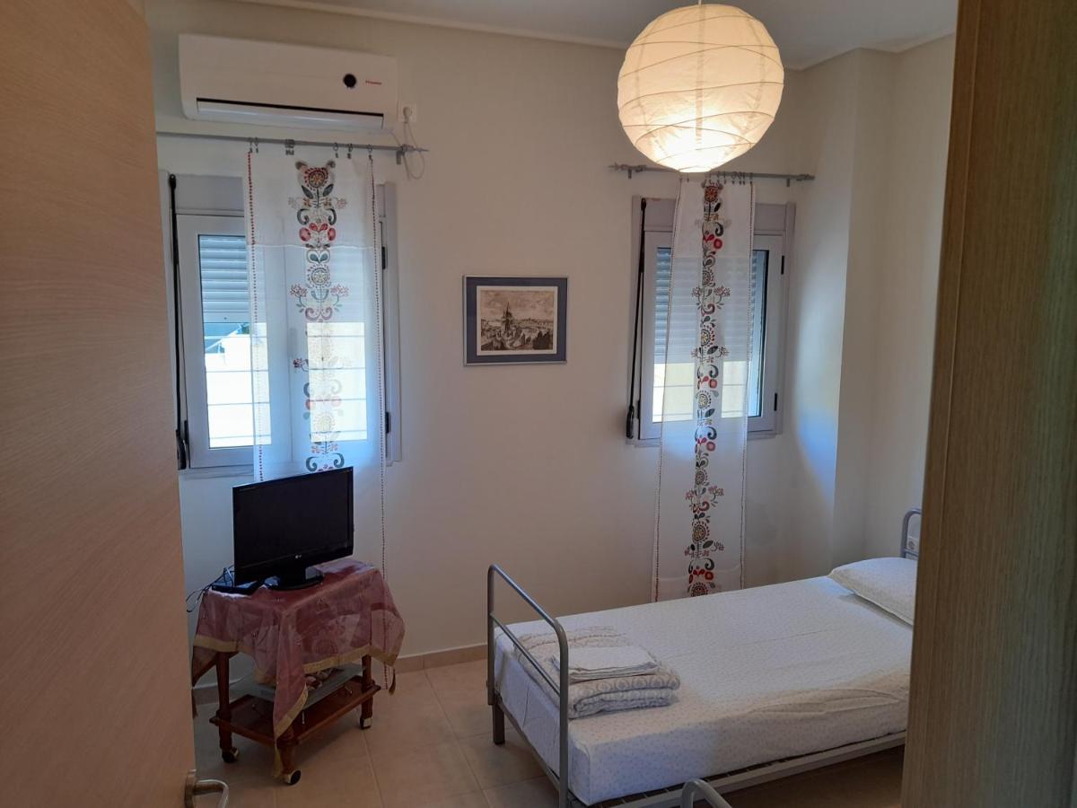 Kalypso Relaxing Shelter Apartment Arkitsa Bagian luar foto